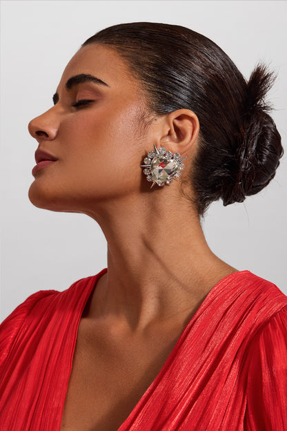 Pendientes con remaches de corazón de diamantes de imitación 