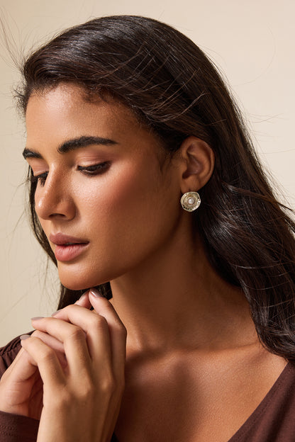 Pendientes de metal con perlas de imitación 