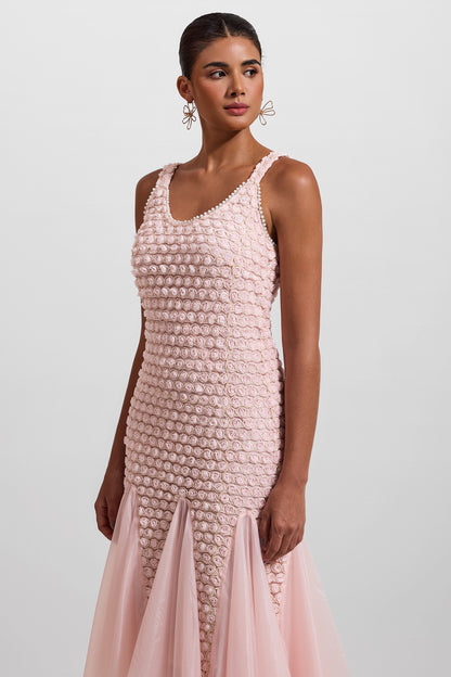 Vestido midi sin mangas con empalme bordado 