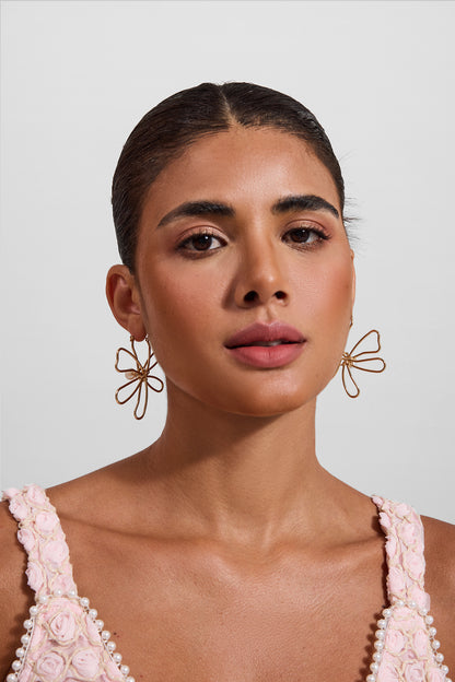 Pendientes de metal con forma de flor de perla sintética 