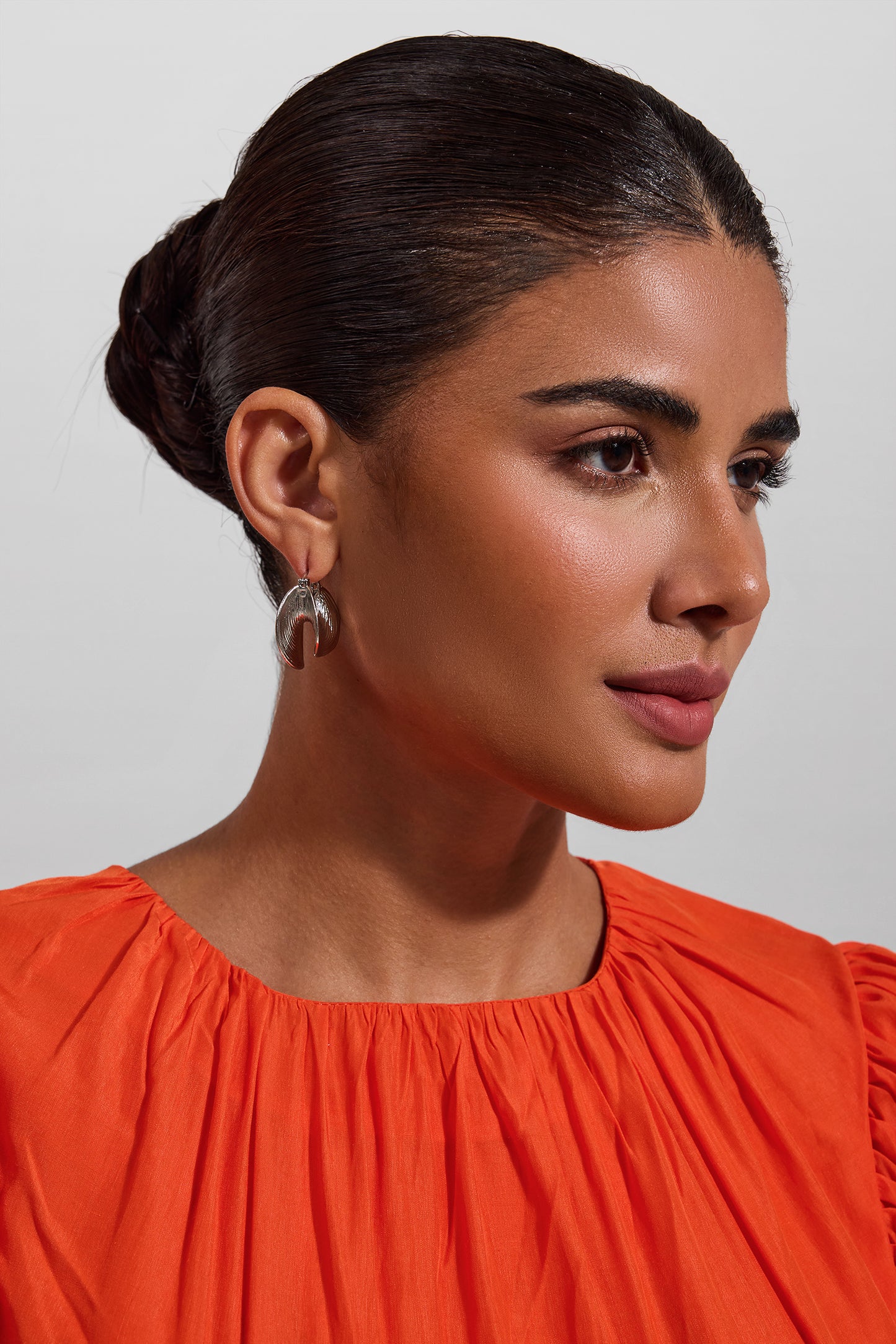 Pendientes de metal de línea 