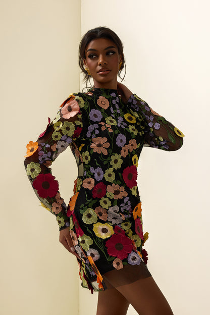 Minivestido de manga larga con bordado floral 