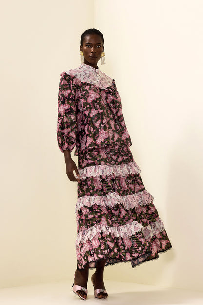 Vestido midi con estampado paisley y lámina dorada 