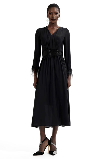 Vestido midi de plumas, manga larga, escote en V y diamantes de imitación 