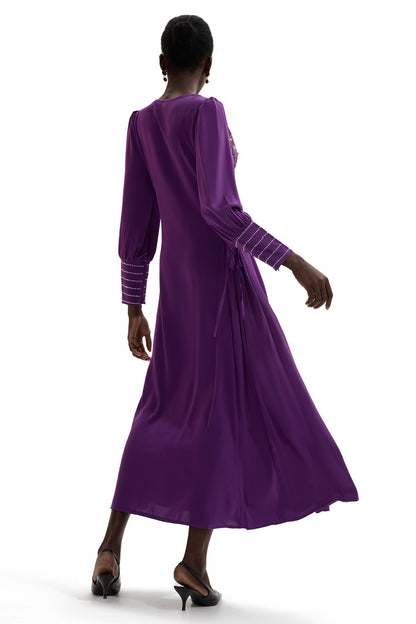 Vestido midi con mangas farol y diamantes de imitación 