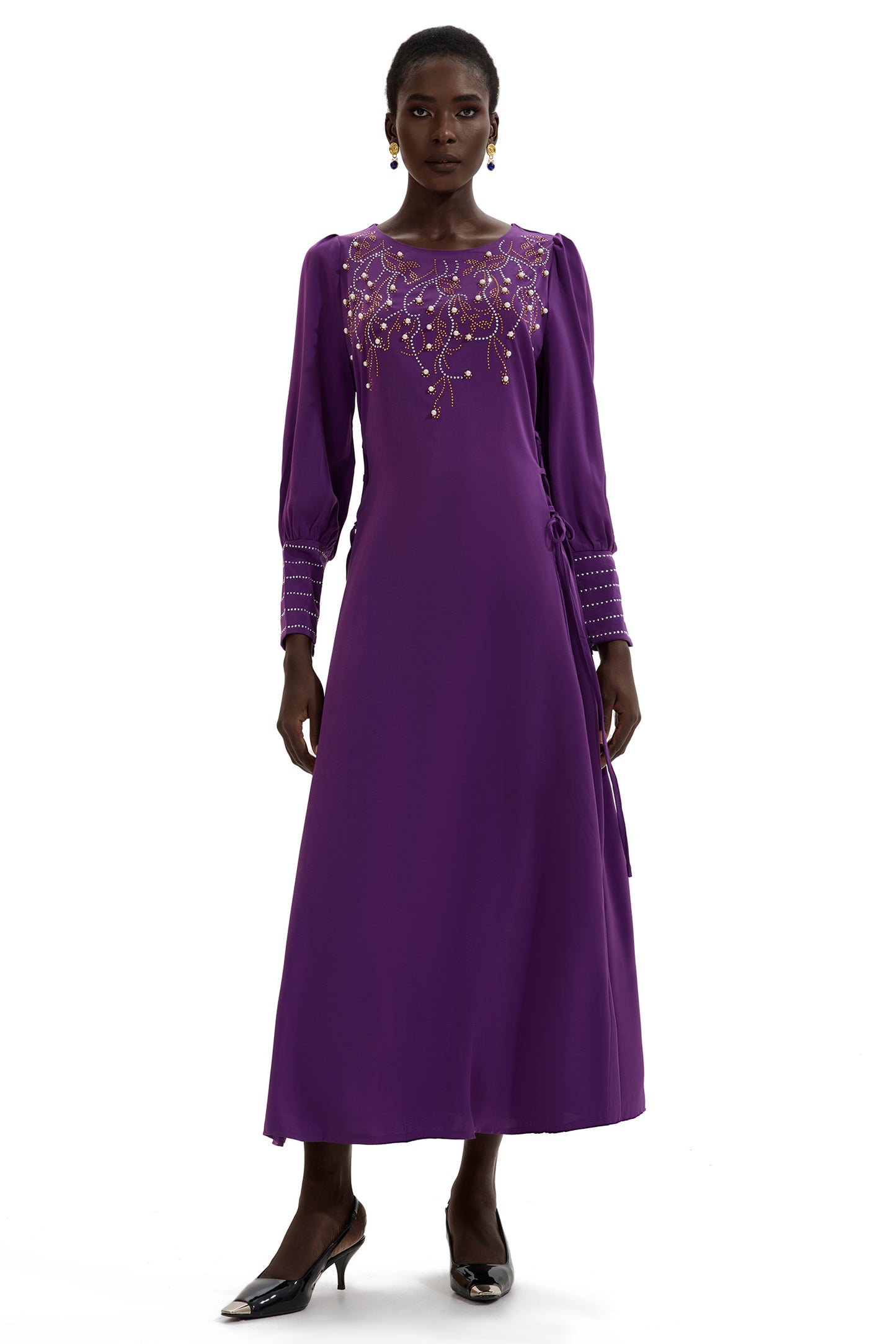 Vestido midi con mangas farol y diamantes de imitación 