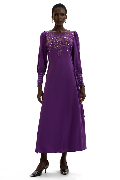 Vestido midi con mangas farol y diamantes de imitación 