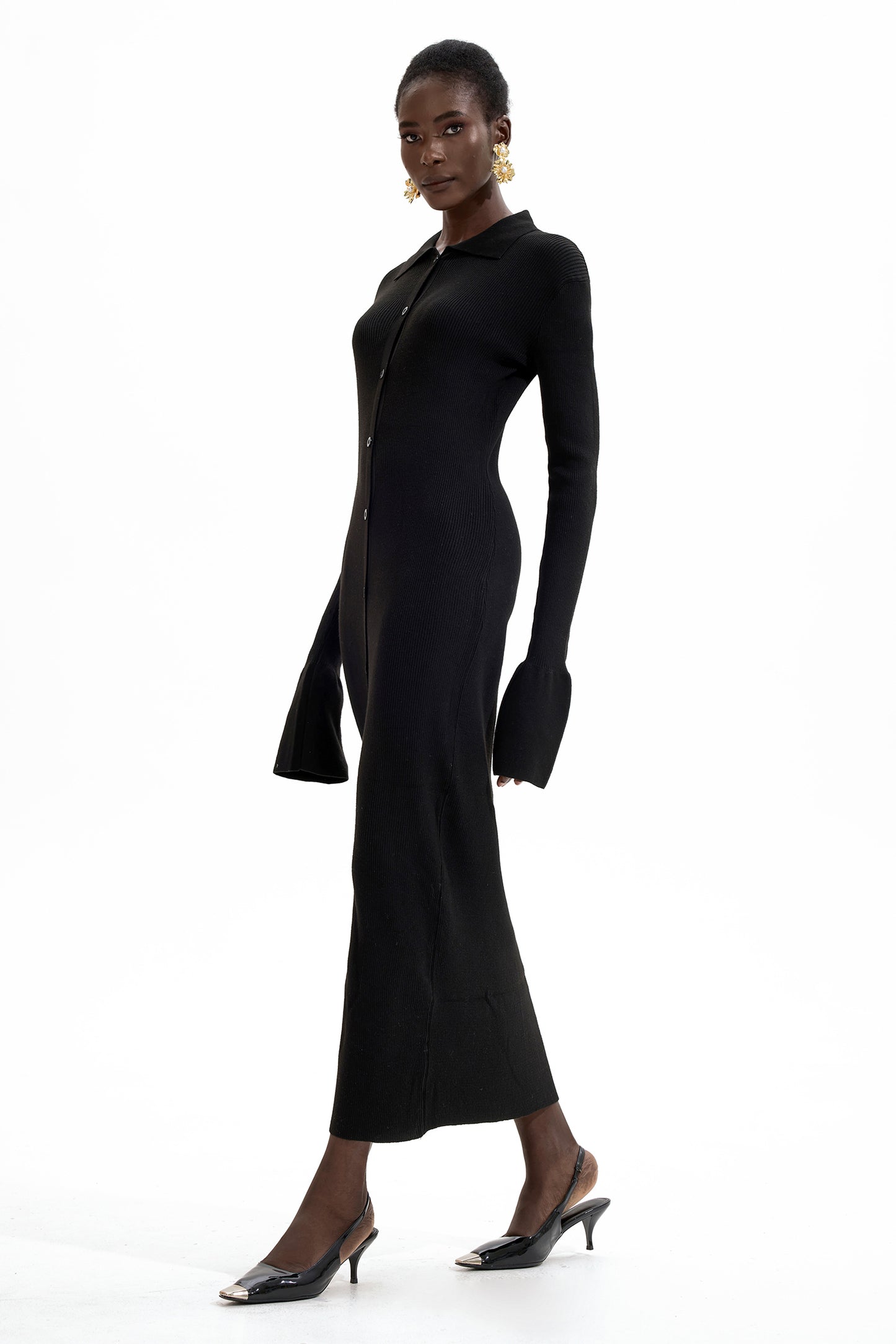 Vestido midi de jersey liso con botones en negro 