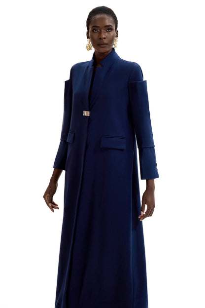 Abrigo midi con cuello alto y empalme 