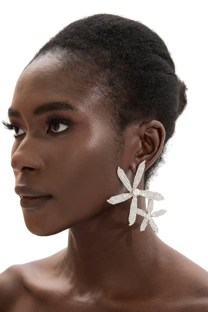 Pendientes de flores con diamantes de imitación 