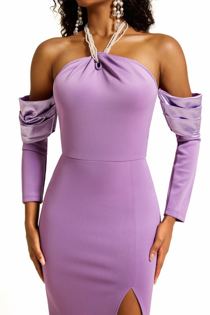 Vestido midi con cuello halter y hombros descubiertos con perlas sintéticas 