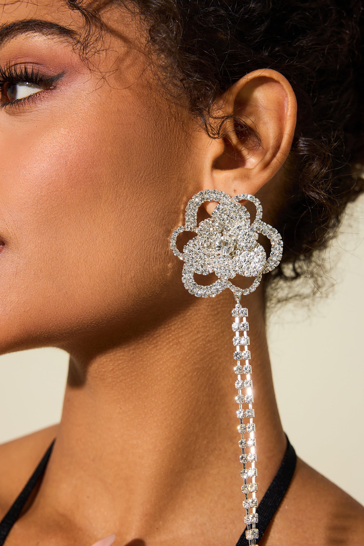 Pendientes colgantes con borlas de forma irregular 