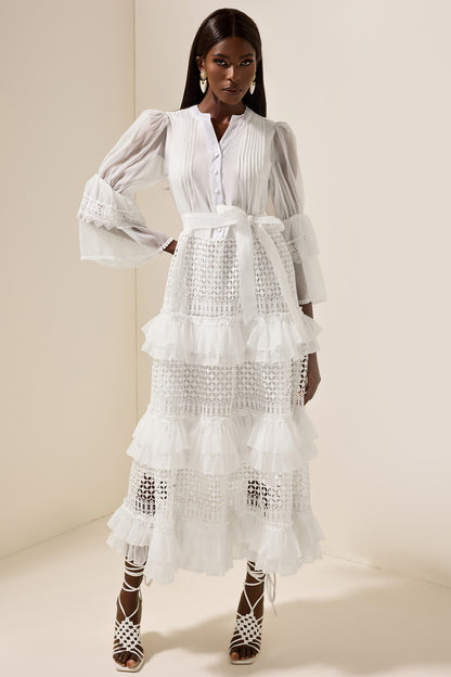 Vestido midi de encaje con volantes y mangas acampanadas 