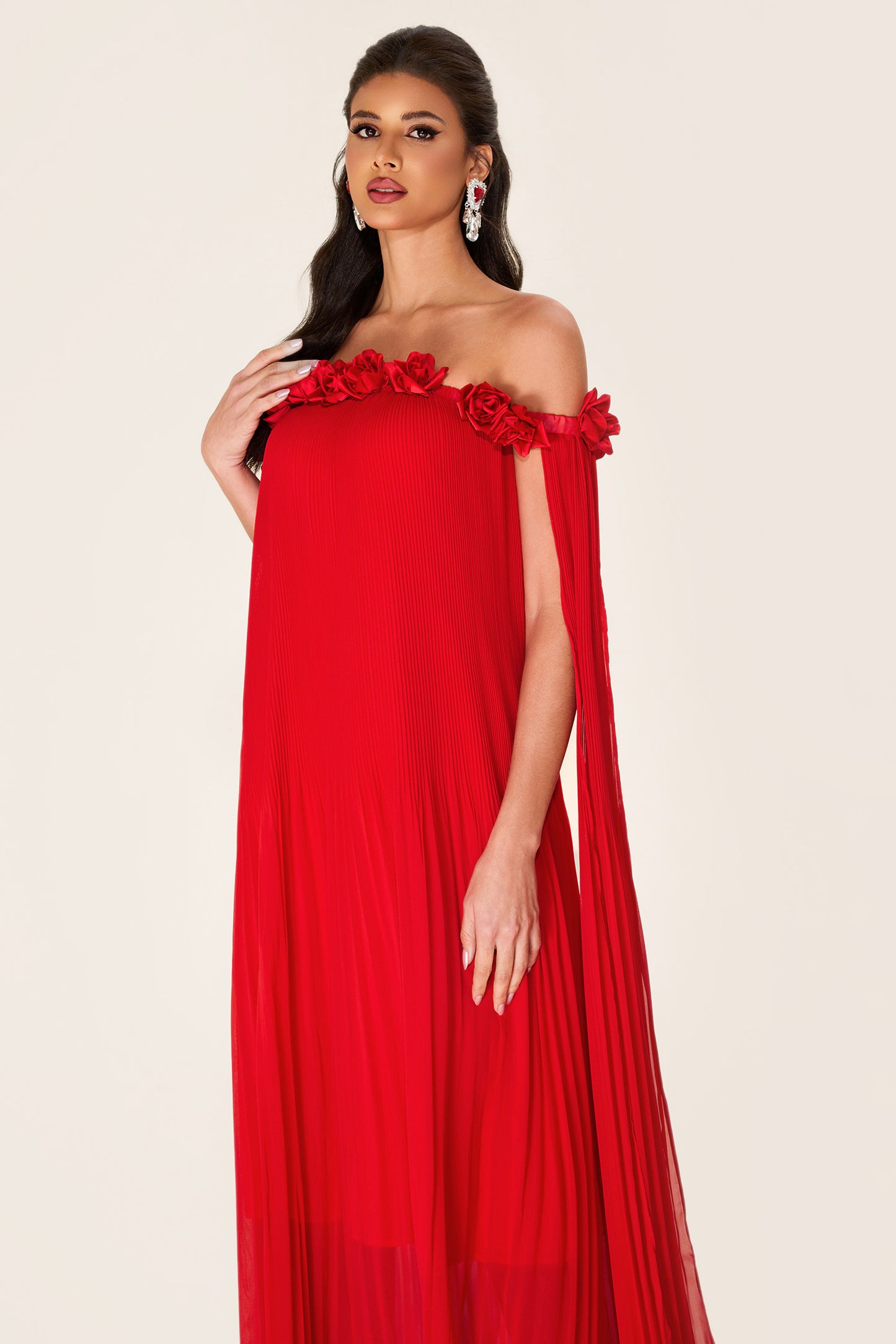 Vestido midi con hombros descubiertos y estampado floral 3D liso 