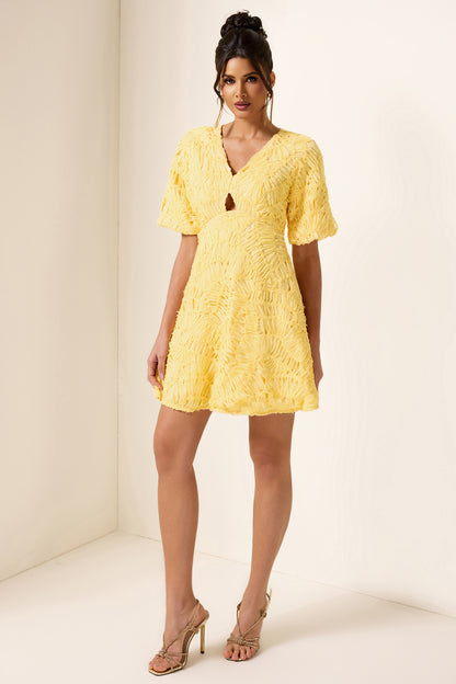 Minivestido con escote en V y mangas abullonadas 