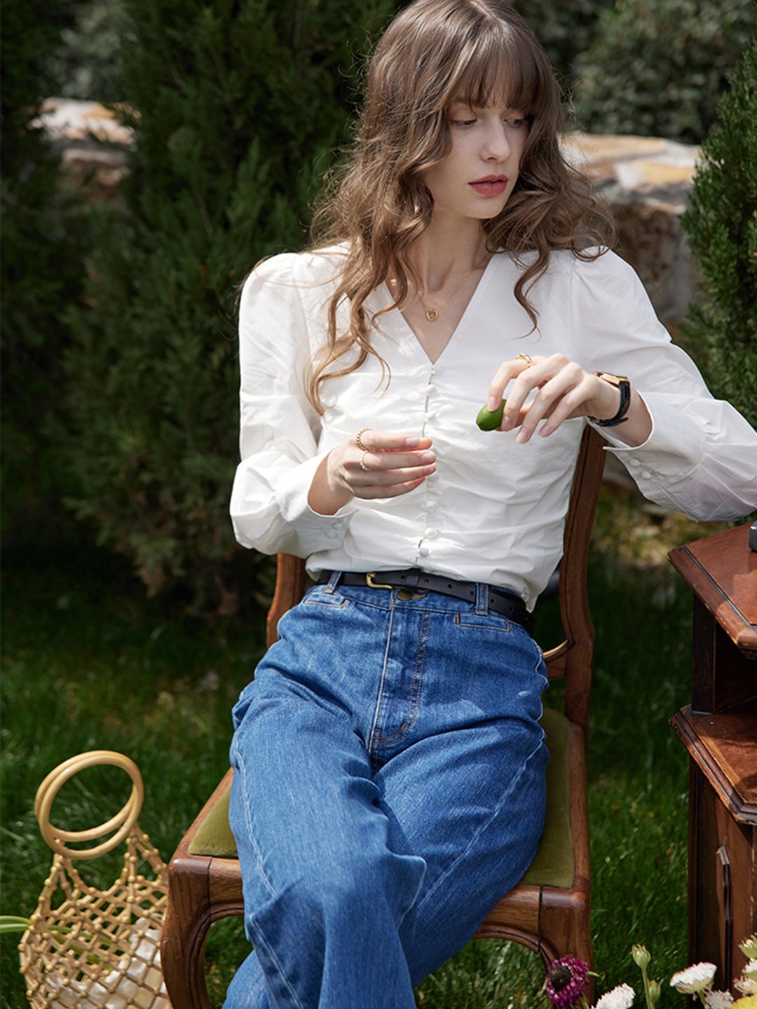 Jasmine Elegant V-Neck Puff sleeve Top-White