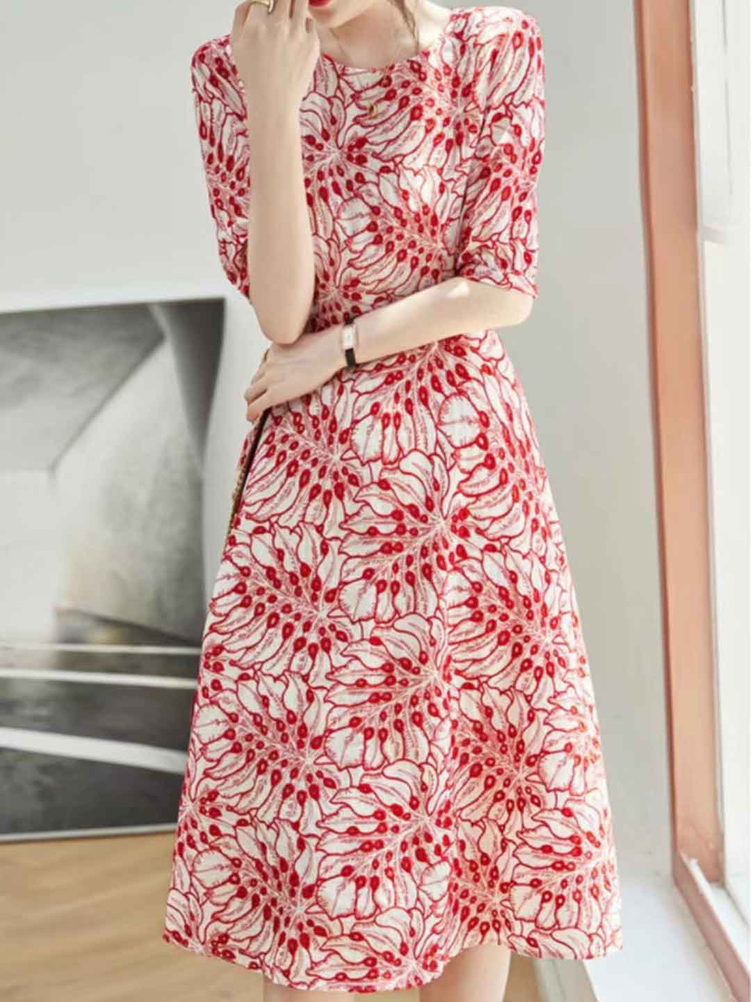 Genesis Vacation Crew Neck Printed Dress