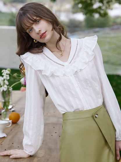 Roselili Delicate Lace V-Neck Blouse