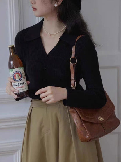 Zoey Retro V-Neck Solid Color Knitted Top