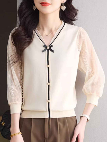 Taylor Loose V-Neck Bow Lace Knitted Top