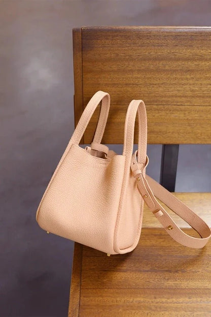 Minnie Medium Bucket Bag