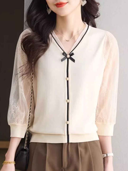 Taylor Loose V-Neck Bow Lace Knitted Top