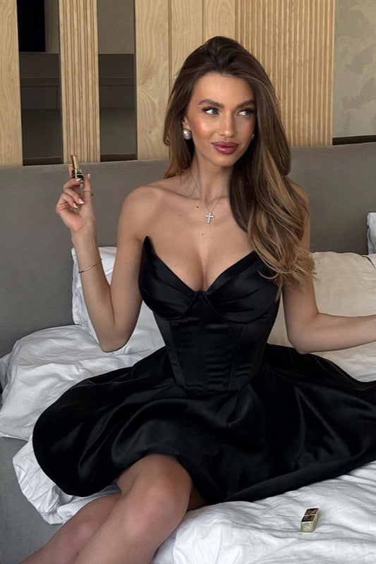 Elegant Strapless Satin Mini Dress