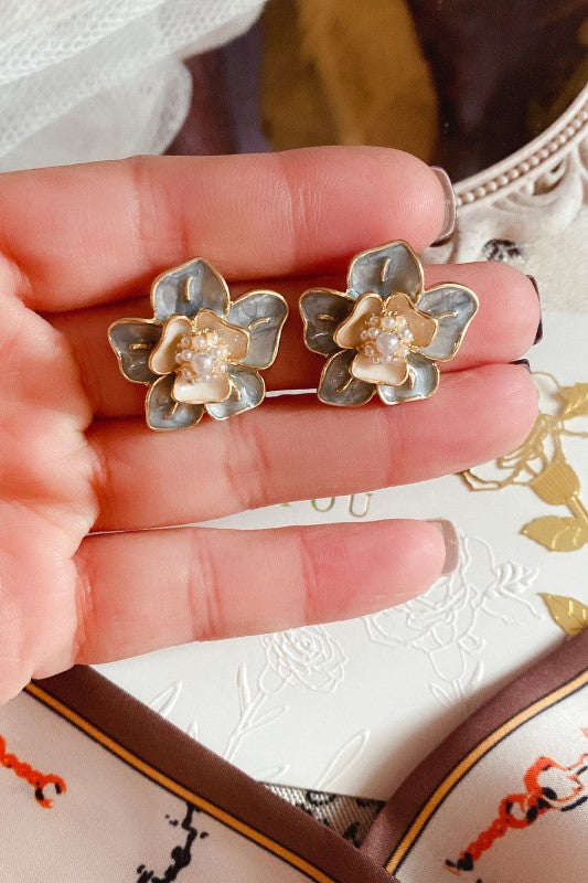 Pendiente de flor de aurora 