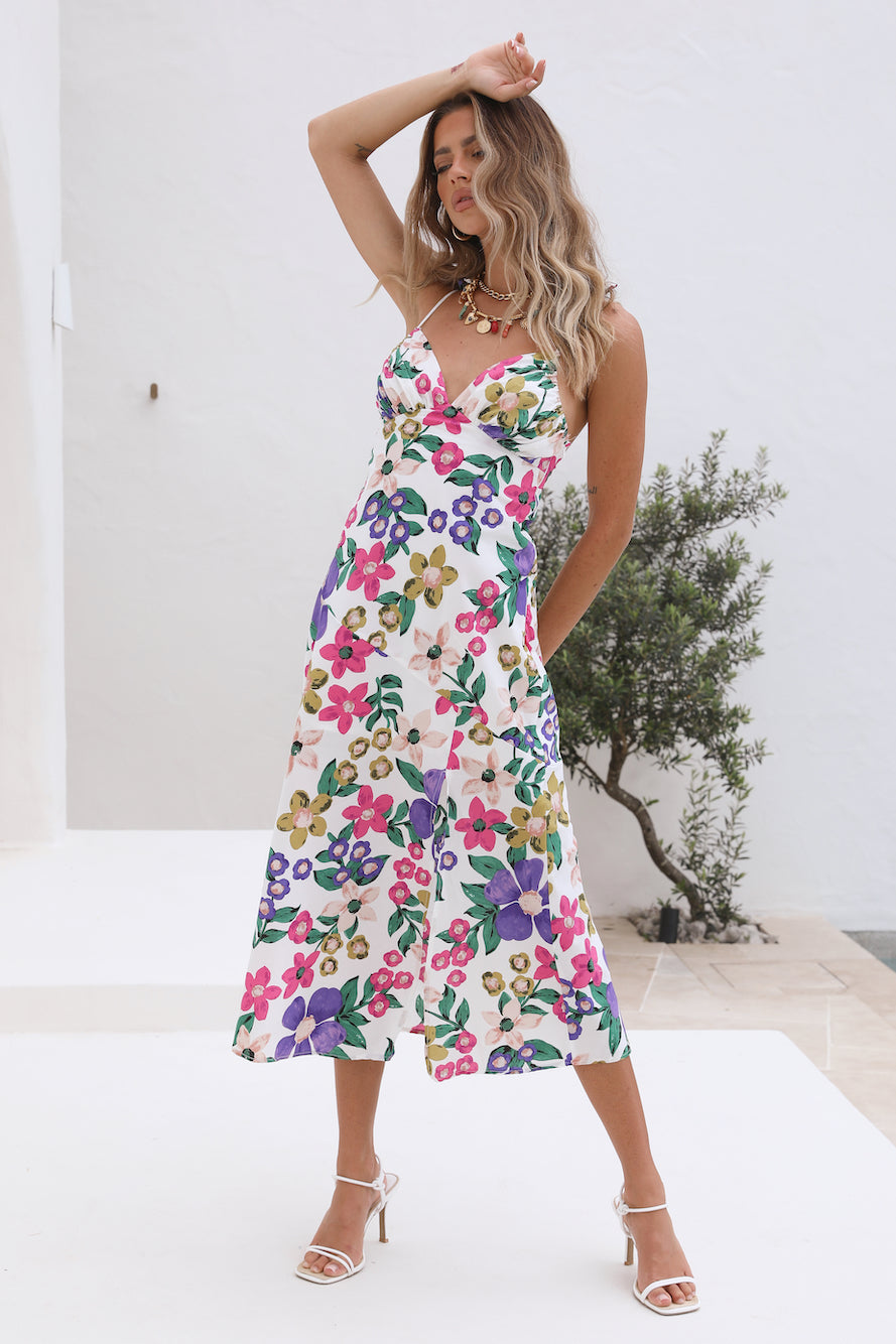 Vestido midi con abertura y tirantes finos florales 