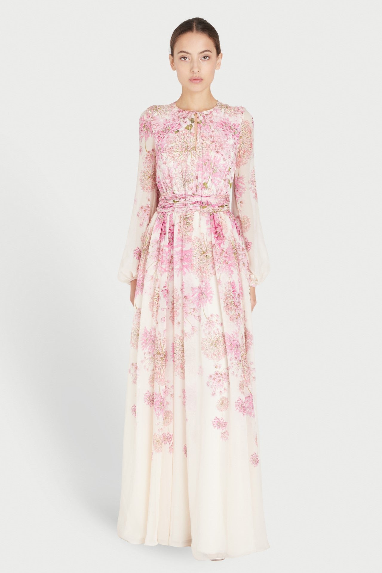 Vestido largo con cuello redondo y mangas abullonadas y estampado floral 