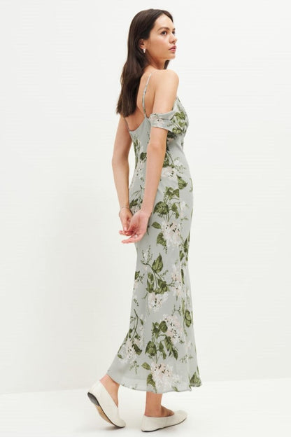 Vestido midi con cuello halter y estampado floral 