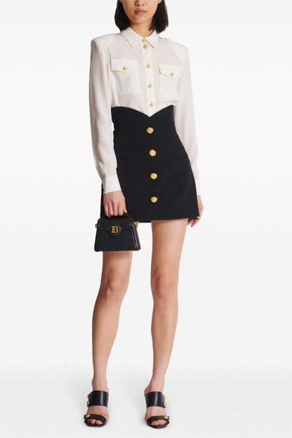 Minifalda de cintura alta con fondo metálico floral 