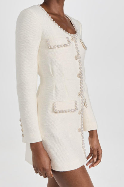 Minivestido de tweed con botones y perlas sintéticas 