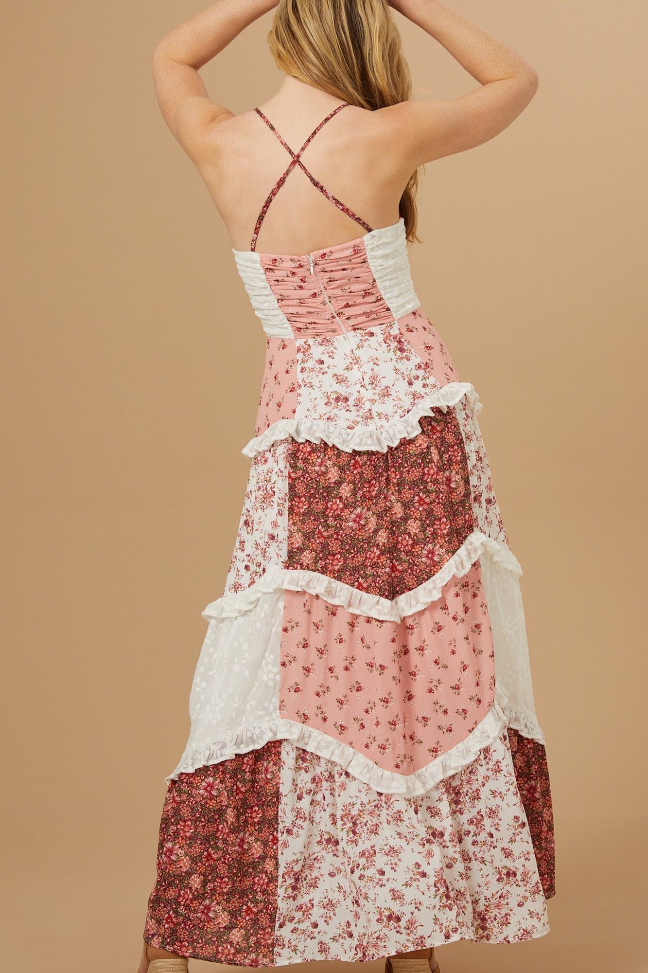 Vestido midi con volantes y empalme floral 