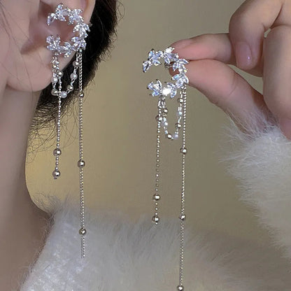 Lizakosht Korea Fashion Pearl and Zirconia Moon Tassel Clip Earrings for Women Luxury Ear Cuff Jewelry