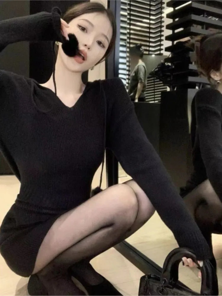 Vestidos de punto de otoño para mujer, sudaderas con capucha, cuello en V, manga larga, ajustados, vestido corto, informal, coreano, elegante, nuevo