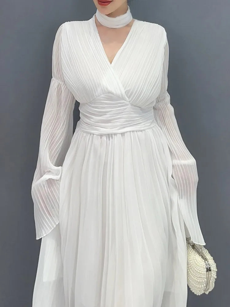 Vestidos midi de otoño con mangas acampanadas y escote en V para mujer, vestido de fiesta elegante de corte A plisado liso, moda coreana, vestidos de una pieza nuevos