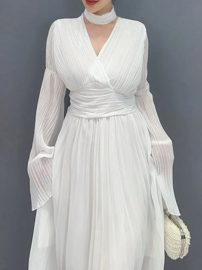 Vestidos midi de otoño con mangas acampanadas y escote en V para mujer, vestido de fiesta elegante de corte A plisado liso, moda coreana, vestidos de una pieza nuevos