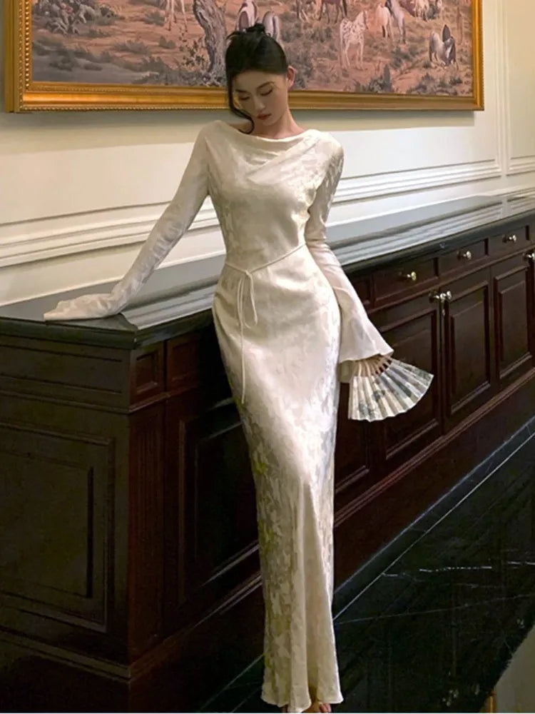 Vestidos de noche de otoño para mujer, ajustados, para boda, graduación, manga acampanada, cuello alto, estilo francés vintage, midi, novedad