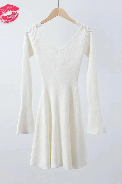 Off-Shoulder V-Neck Mini Dress with High Waist and Long Sleeves