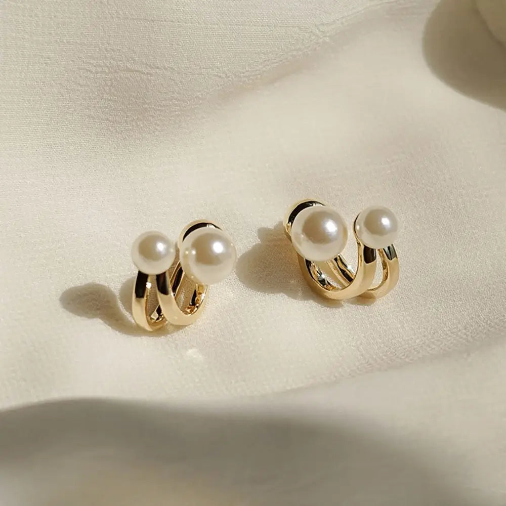 Simple C Shape Baroque Geometric Hoop Earrings for Women with Pearl Accent