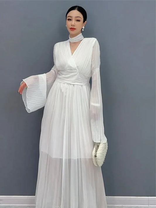 Vestidos midi de otoño con mangas acampanadas y escote en V para mujer, vestido de fiesta elegante de corte A plisado liso, moda coreana, vestidos de una pieza nuevos