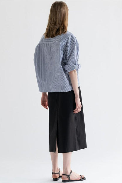 Blusa de manga larga abotonada a rayas 