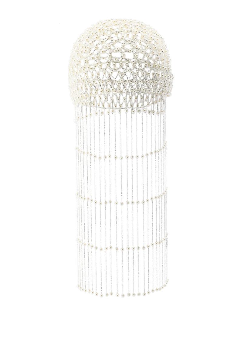 Sombrero con borlas trenzadas y perlas sintéticas 