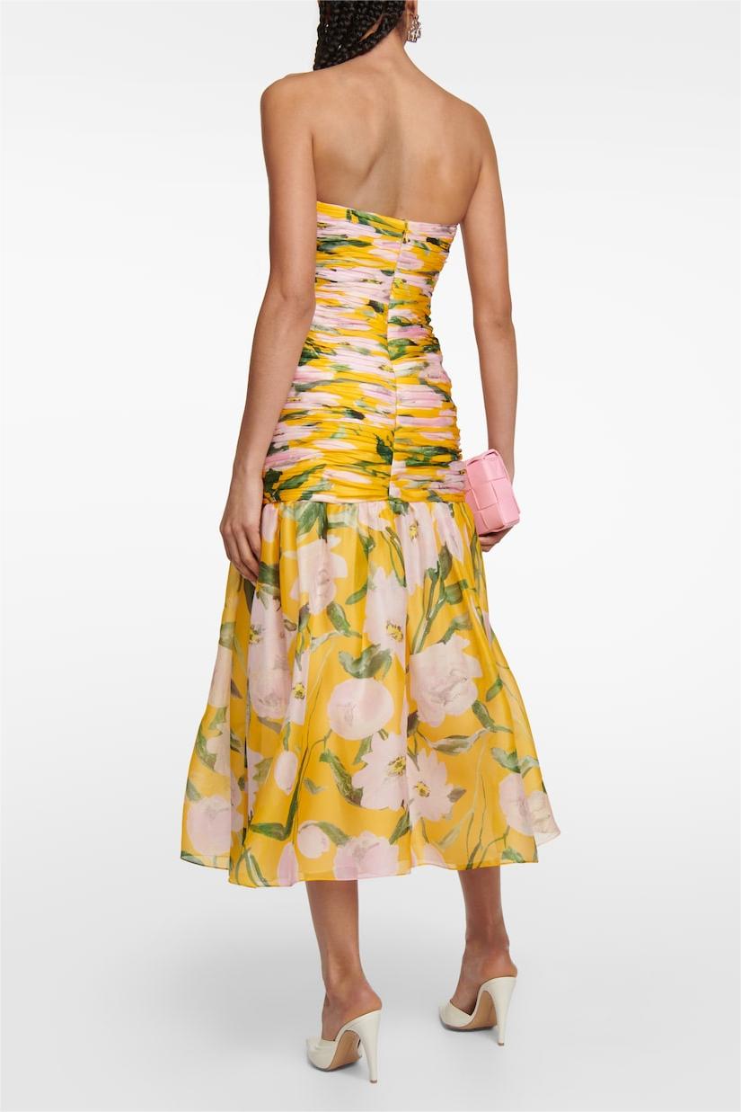 Vestido midi sin tirantes fruncido con flores 