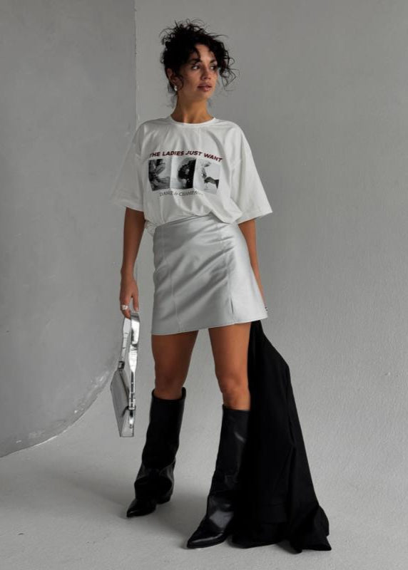 Champagne Nights Graphic Tee – Oversized Party Print T-Shirt