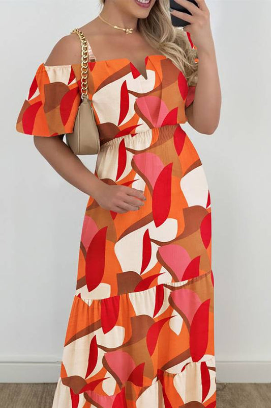 Vestido de manga corta con un solo hombro, cintura alta y color en contraste