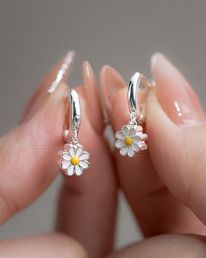 Flower Little Daisy Ear Buckle Girl