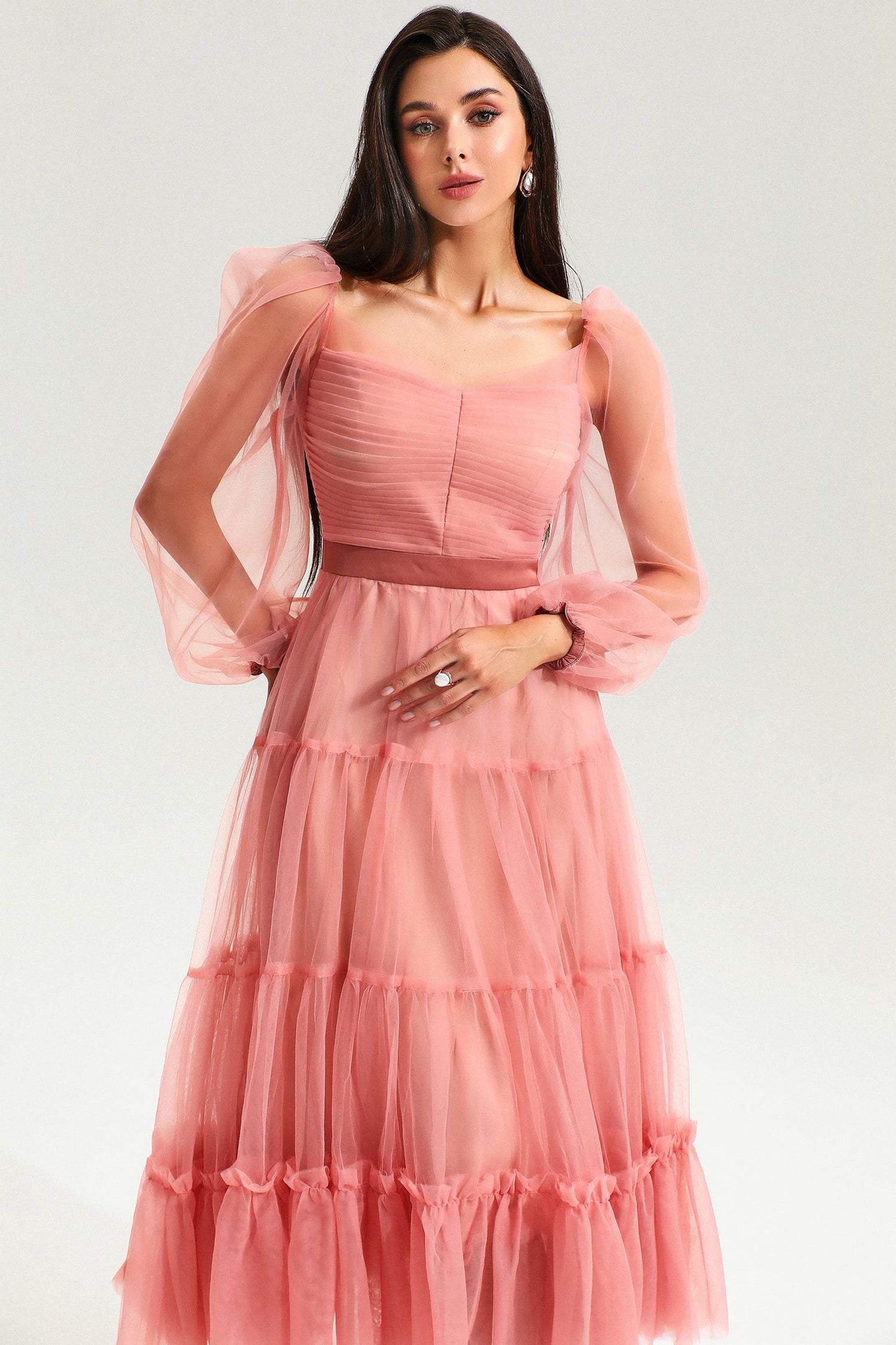 Vestido midi fruncido con cuello cuadrado 