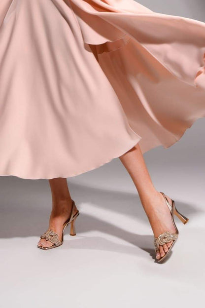 Tacones con nudo de diamantes de imitación de Madeline 